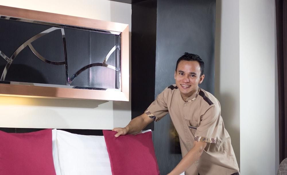 Atria Hotel Malang Zewnętrze zdjęcie